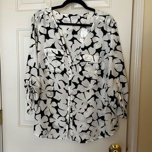 XL NY & Company White and Navy Blouse